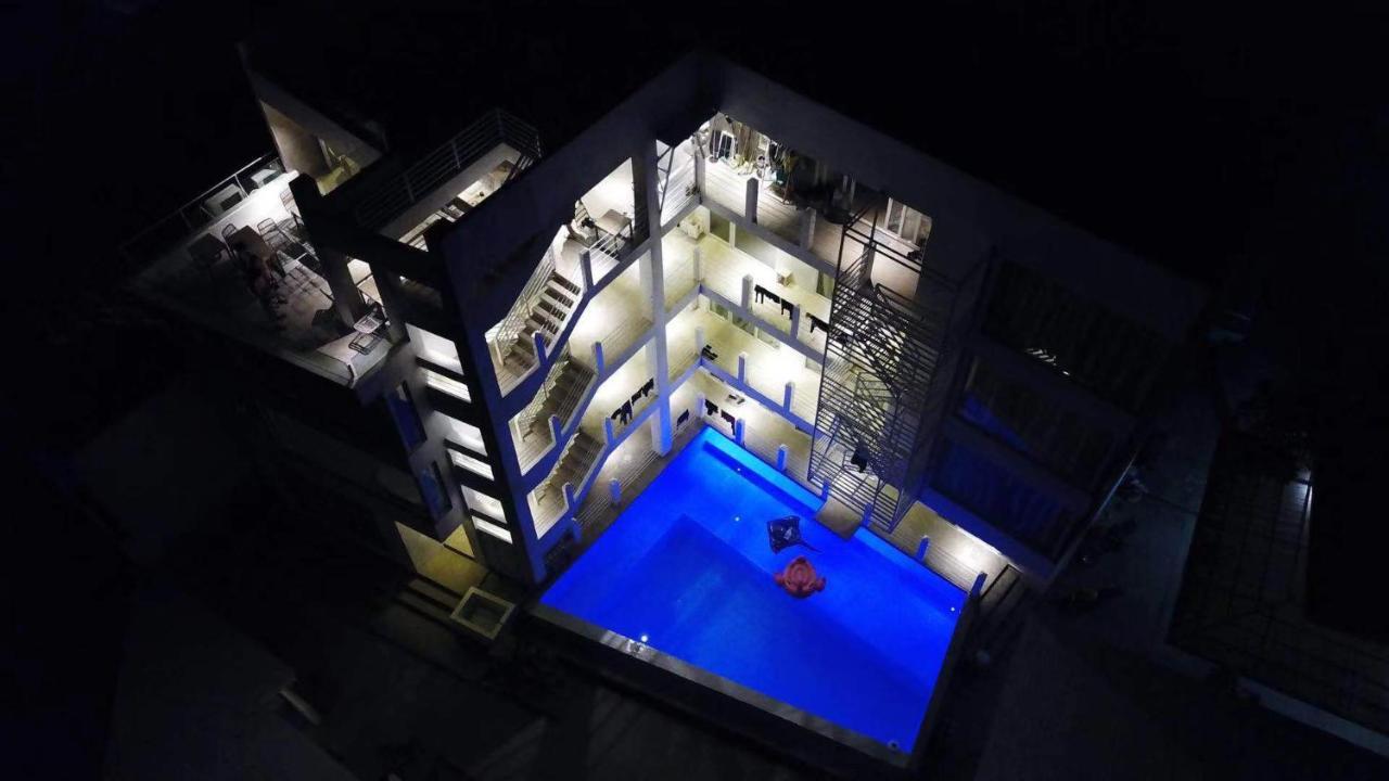 Sugarsea Inn & Dive Shop 麦克坦 外观 照片